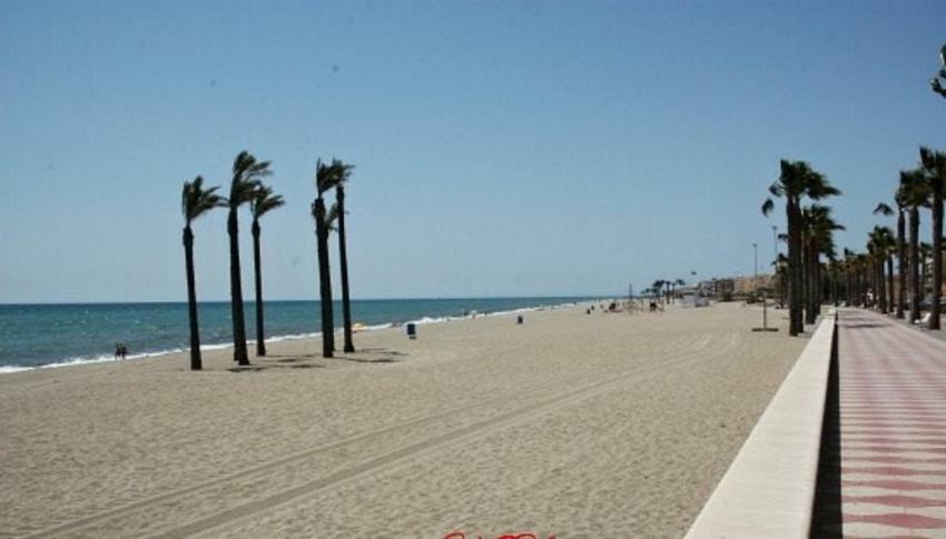 One-Bedroom Flat 200M From The Beach อัลเมรีอา ภายนอก รูปภาพ